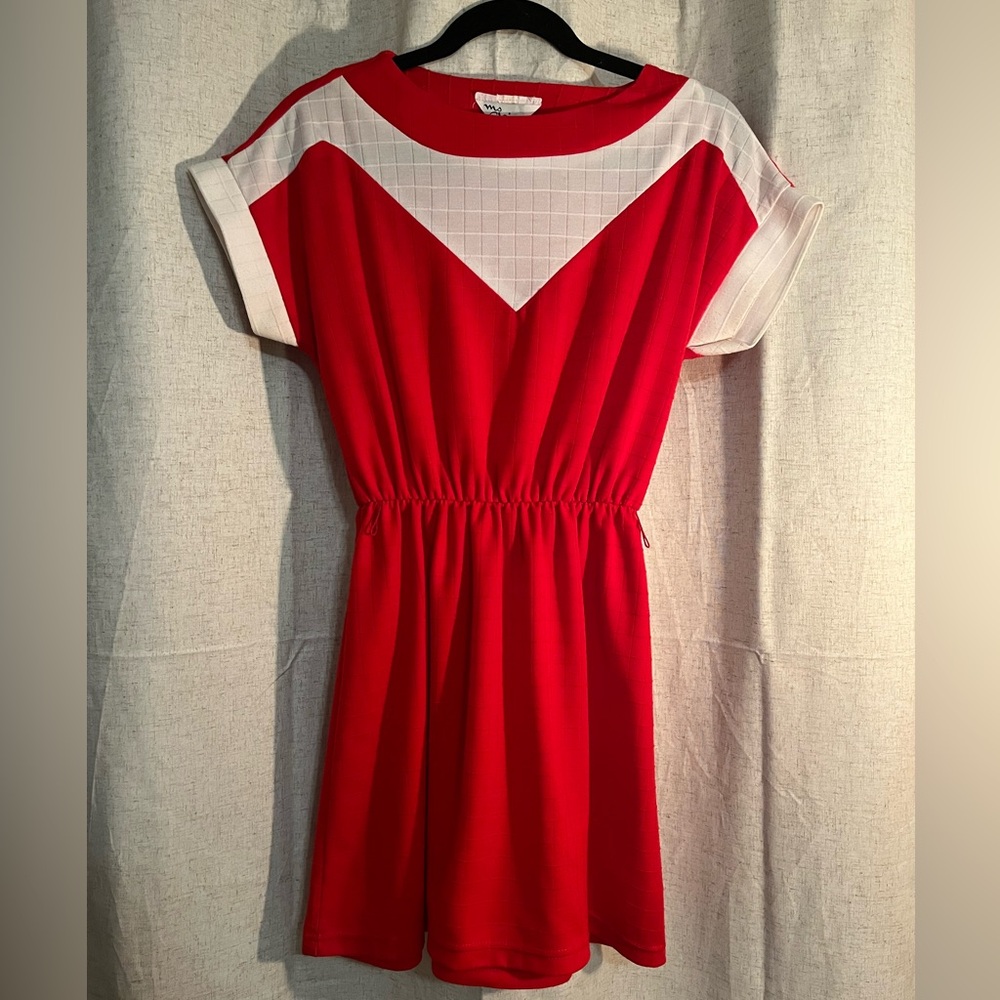 Vintage Red Short Sleeved Dress